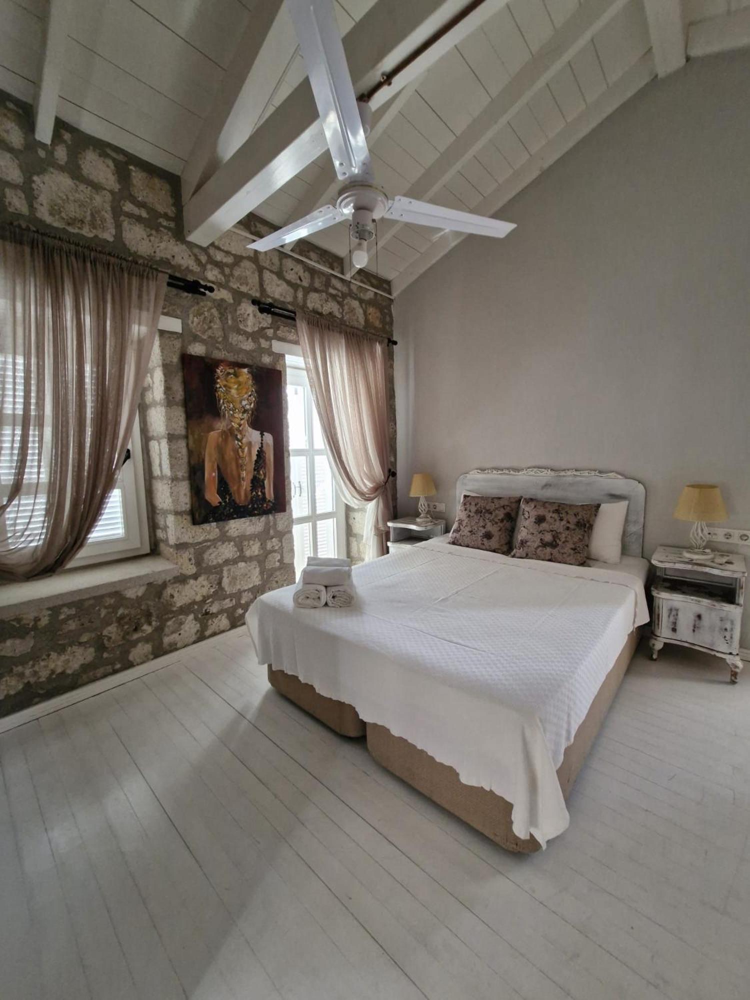 Simira Hotel Alaçatı Buitenkant foto