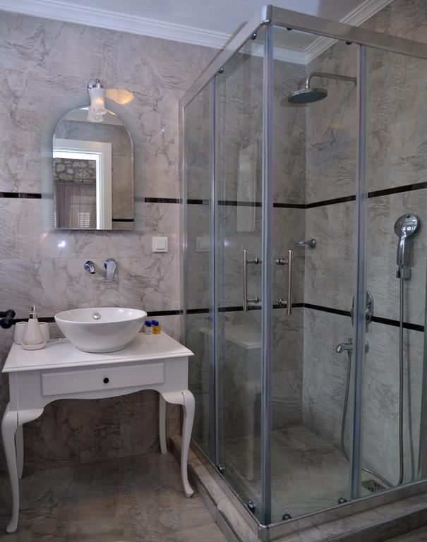 Simira Hotel Alaçatı Buitenkant foto